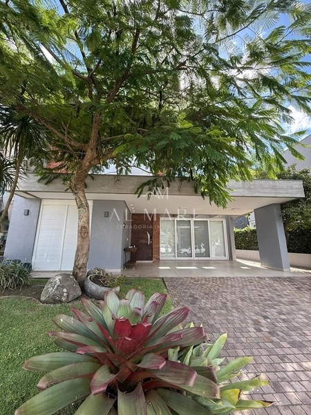 Sobrado Beira Lago: 19ª foto da galeria de imagens do imóvel