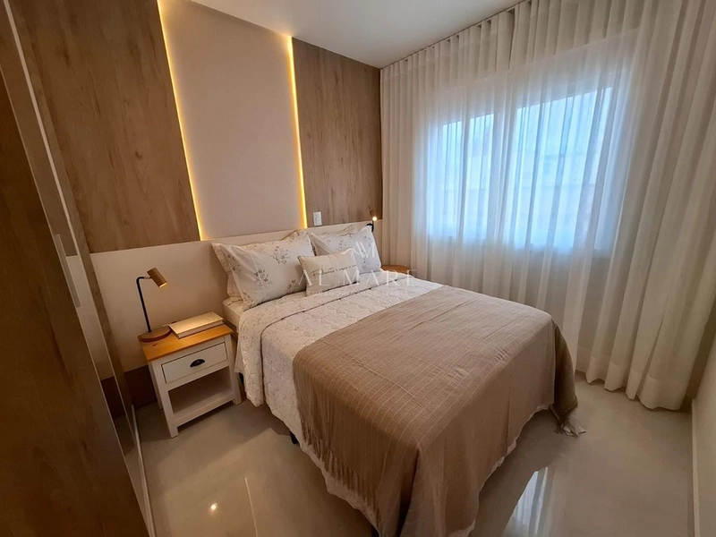 Apartamento 3 dormitorios finamente mobiliado e decorado: 9ª foto da galeria de imagens do imóvel