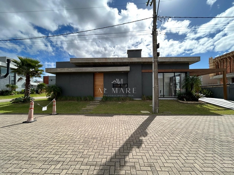 Casa Terrea de esquina: 12ª foto da galeria de imagens do imóvel