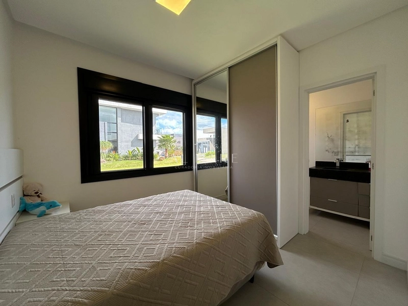 Casa Terrea de esquina: 9ª foto da galeria de imagens do imóvel