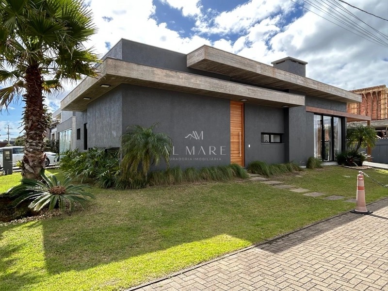 Casa Terrea de esquina: 10ª foto da galeria de imagens do imóvel