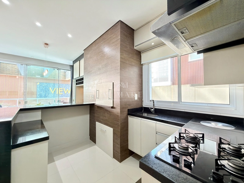 APARTAMENTO À VENDA EM CAPÃO DA CANOA! TERRAÇO COM JACUZZI • 129,66 M² • MOBILIADO: 2ª foto da galeria de imagens do imóvel