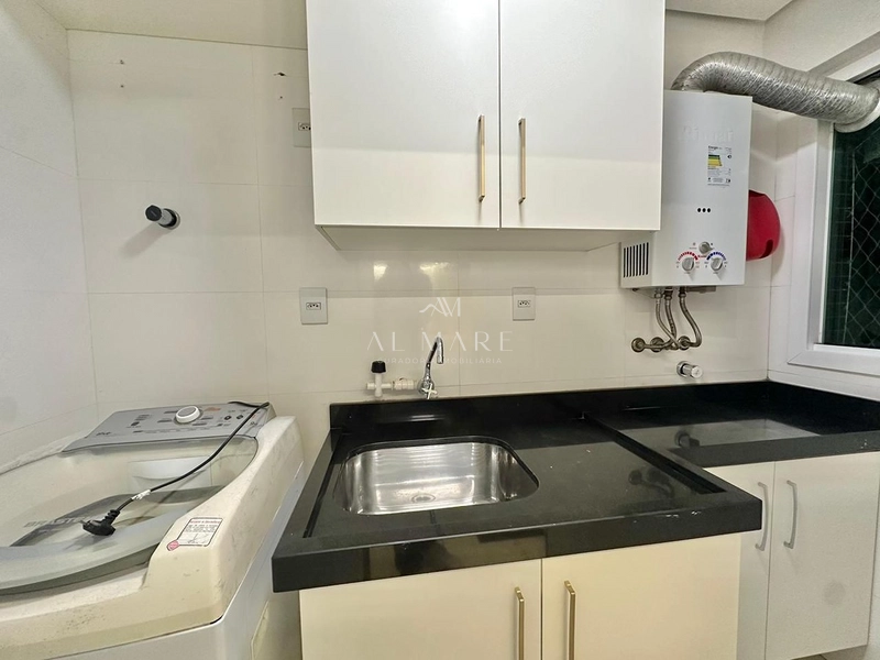apartamento dois dormitorios sendo um suite com duas vagas de garagem : 7ª foto da galeria de imagens do imóvel