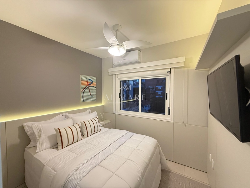 Apartamento 2 dormitorios no centro: 7ª foto da galeria de imagens do imóvel