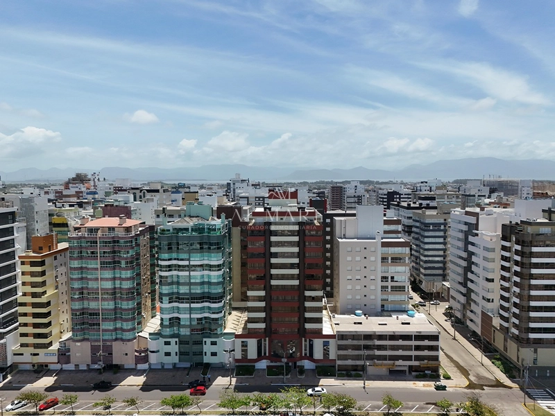 apartamento três dormitórios com vista mar : 29ª foto da galeria de imagens do imóvel