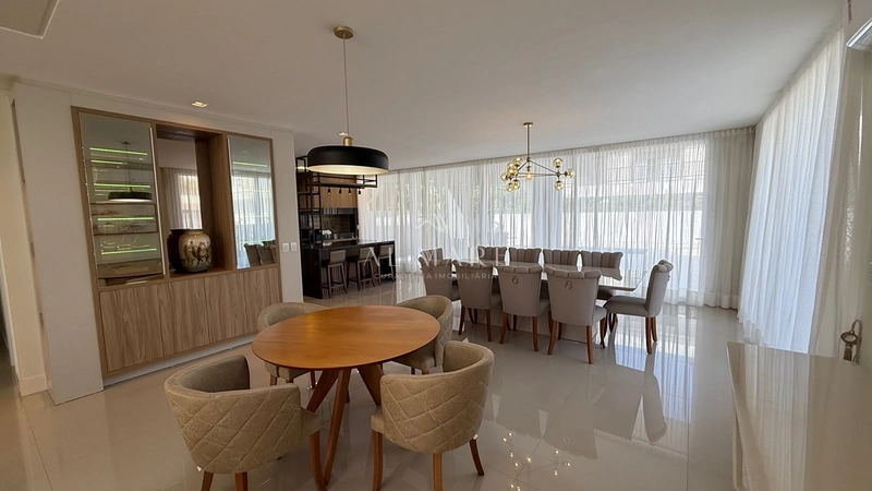 Sobrado em condominio navegável: 1ª foto da galeria de imagens do imóvel