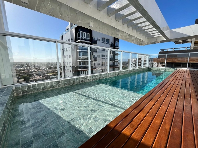 Apartamento de frente: 2ª foto da galeria de imagens do imóvel