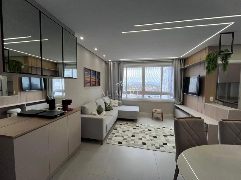 Apartamento de frente: 1ª foto da galeria de imagens do imóvel