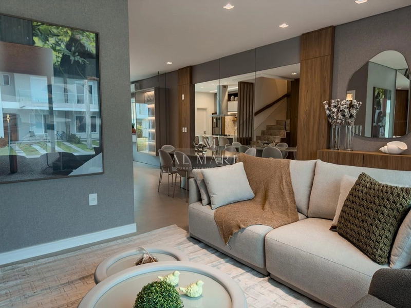 Sobrado 3 dormitorios sendo 2 suites: 5ª foto da galeria de imagens do imóvel