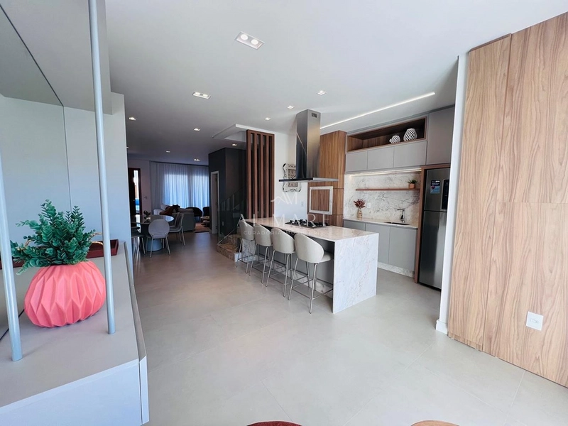 Sobrado 3 dormitorios sendo 2 suites: 19ª foto da galeria de imagens do imóvel