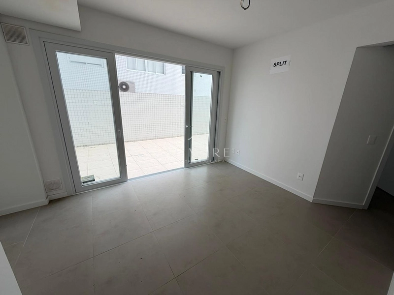Apartamento com terraço: 13ª foto da galeria de imagens do imóvel