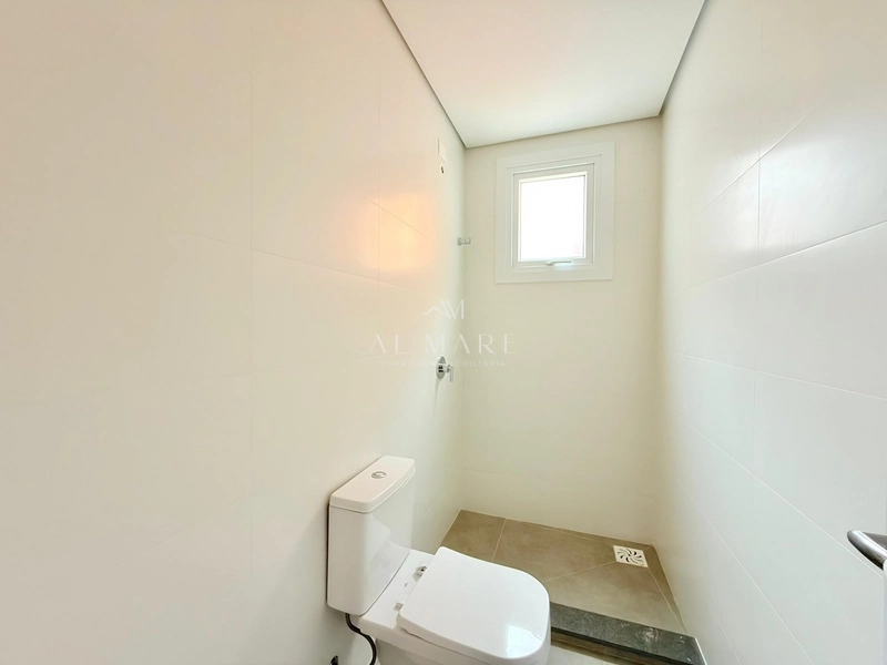Apartamento poucos metros do mar: 11ª foto da galeria de imagens do imóvel