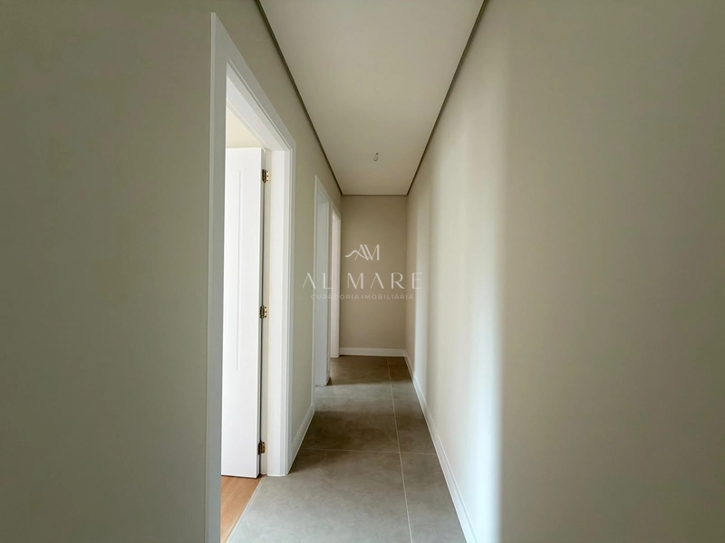 Apartamento poucos metros do mar: 8ª foto da galeria de imagens do imóvel