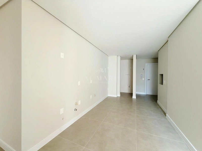 Apartamento poucos metros do mar: 2ª foto da galeria de imagens do imóvel