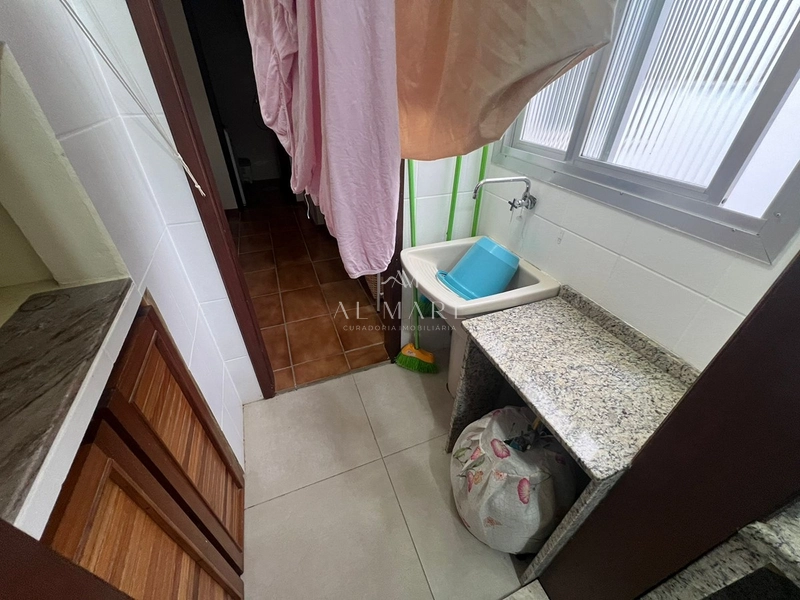 apartamento dois dormitórios sendo um suíte e dependência de empregada com box : 11ª foto da galeria de imagens do imóvel