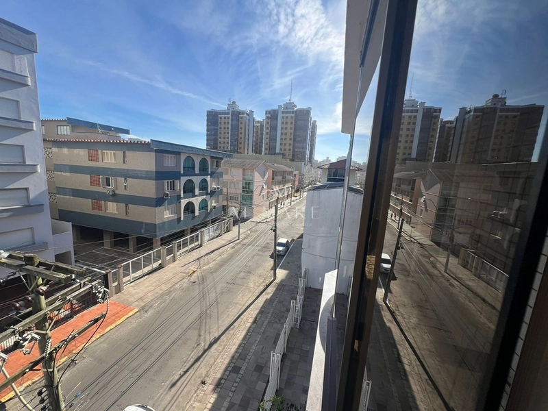 apartamento dois dormitórios sendo um suíte e dependência de empregada com box : 13ª foto da galeria de imagens do imóvel