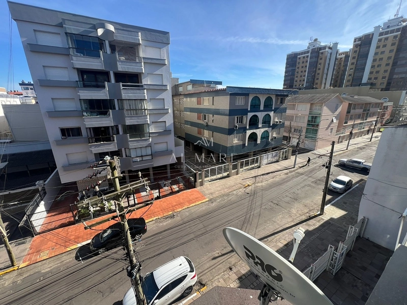 apartamento dois dormitórios sendo um suíte e dependência de empregada com box : 20ª foto da galeria de imagens do imóvel