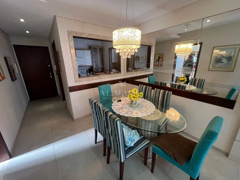 apartamento dois dormitórios sendo um suíte e dependência de empregada com box : 2ª foto da galeria de imagens do imóvel