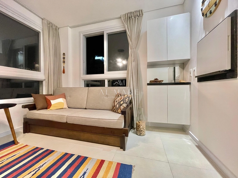 apartamento dois dormitórios mobiliado e com vaga de garagem : 3ª foto da galeria de imagens do imóvel