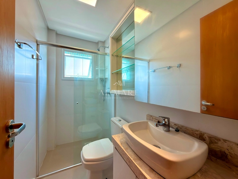 APARTAMENTO À VENDA  COM VISTA PARA O MAR: 16ª foto da galeria de imagens do imóvel