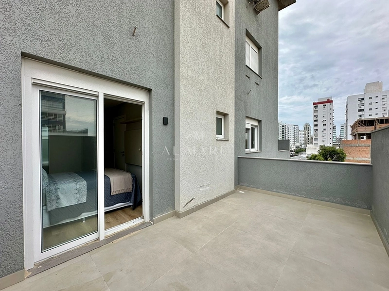 APARTAMENTO COM INFRA COMPLETA e 02 TERRAÇOS : 3ª foto da galeria de imagens do imóvel