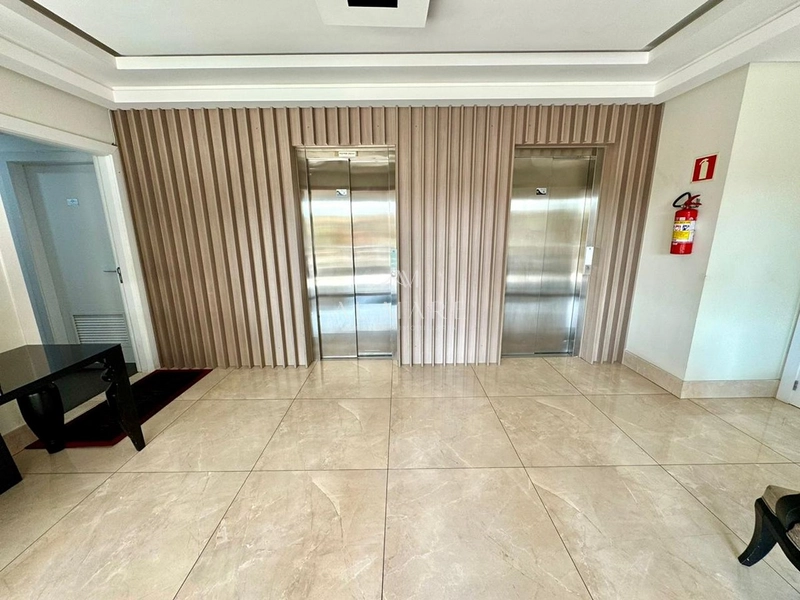 Apartamento de esquina: 5ª foto da galeria de imagens do imóvel