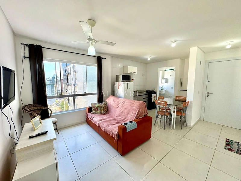 Apartamento de esquina: 16ª foto da galeria de imagens do imóvel