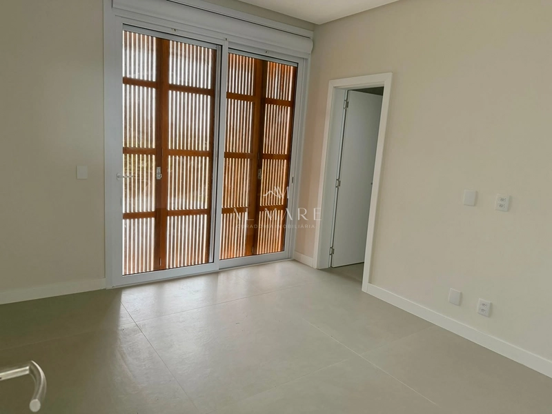 CASA A VENDA EM CONDOMINIO EM XANGRILÁ: 6ª foto da galeria de imagens do imóvel