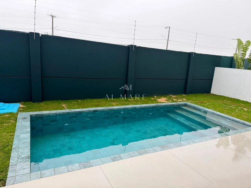 CASA A VENDA EM CONDOMINIO EM XANGRILÁ: 3ª foto da galeria de imagens do imóvel