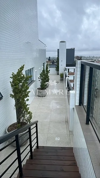 Apartamento três dormitorios sendo uma suíte mobiliado e decorado com vaga de garagem : 17ª foto da galeria de imagens do imóvel