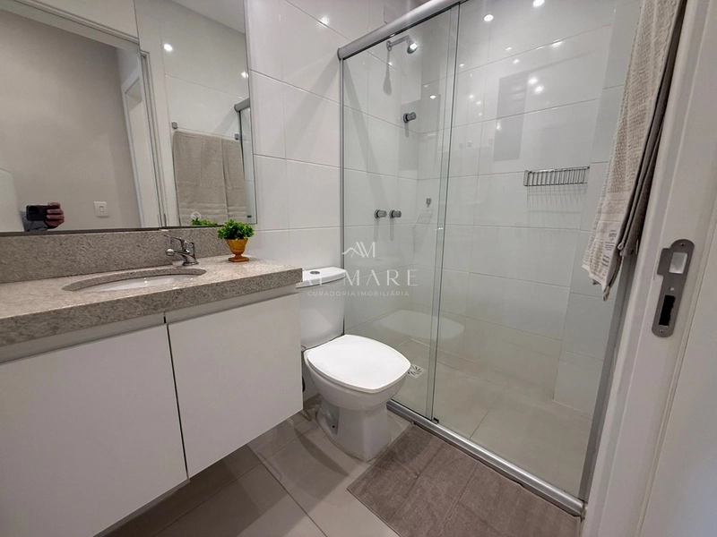 Apartamento três dormitorios sendo uma suíte mobiliado e decorado com vaga de garagem : 6ª foto da galeria de imagens do imóvel