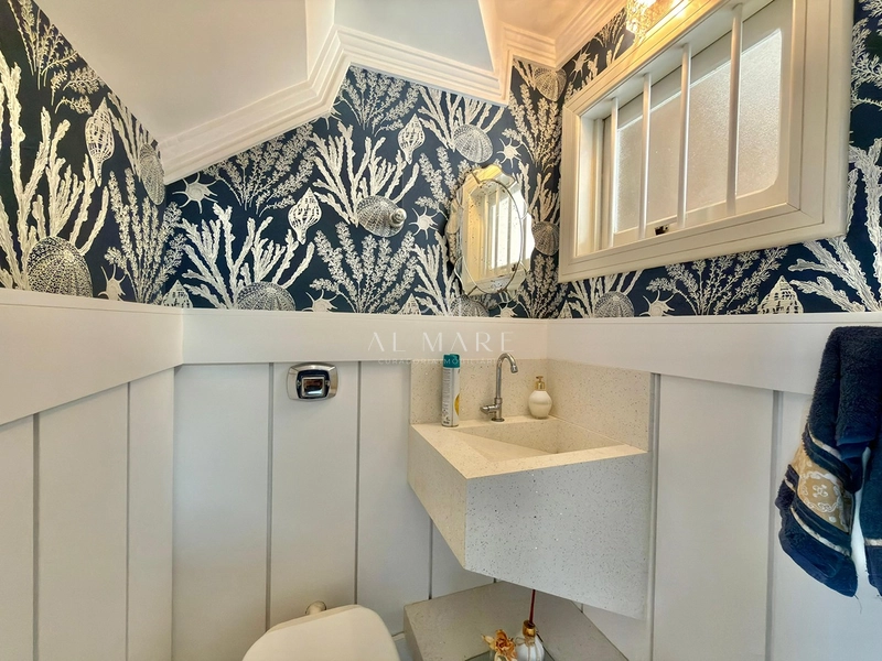 Sobrado pé na areia a venda: 17ª foto da galeria de imagens do imóvel