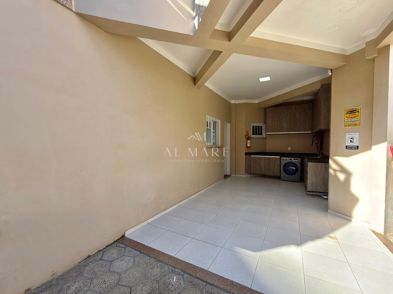 Sobrado pé na areia a venda: 24ª foto da galeria de imagens do imóvel