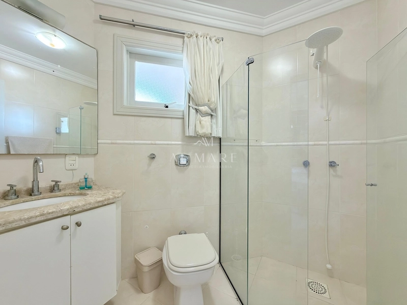 Sobrado pé na areia a venda: 18ª foto da galeria de imagens do imóvel