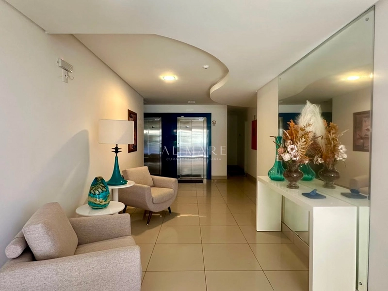 apartamento com sacada de frente com dois dormitórios e vaga de garagem : 21ª foto da galeria de imagens do imóvel