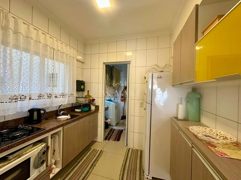 apartamento com sacada de frente com dois dormitórios e vaga de garagem : 6ª foto da galeria de imagens do imóvel
