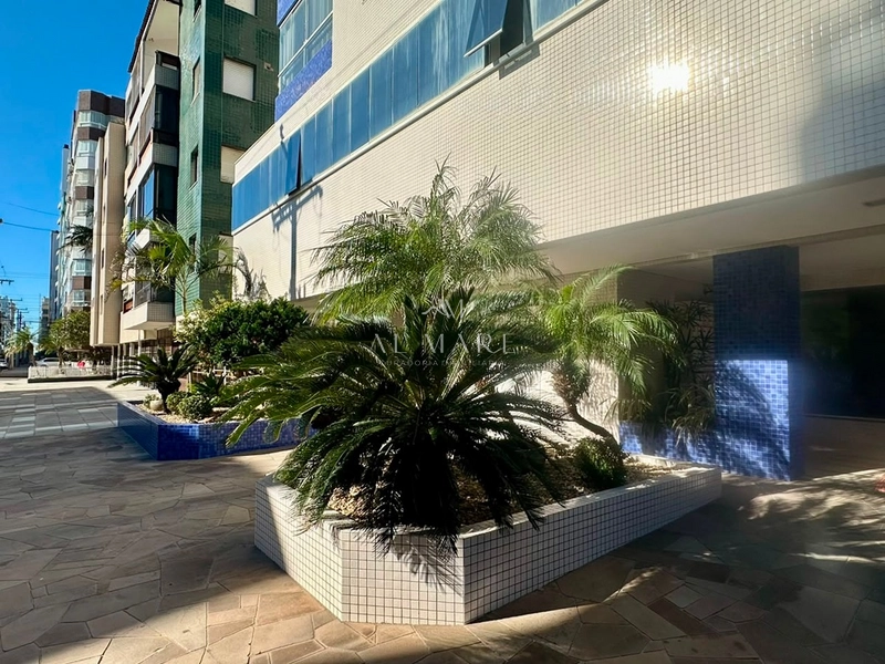 apartamento com sacada de frente com dois dormitórios e vaga de garagem : 28ª foto da galeria de imagens do imóvel