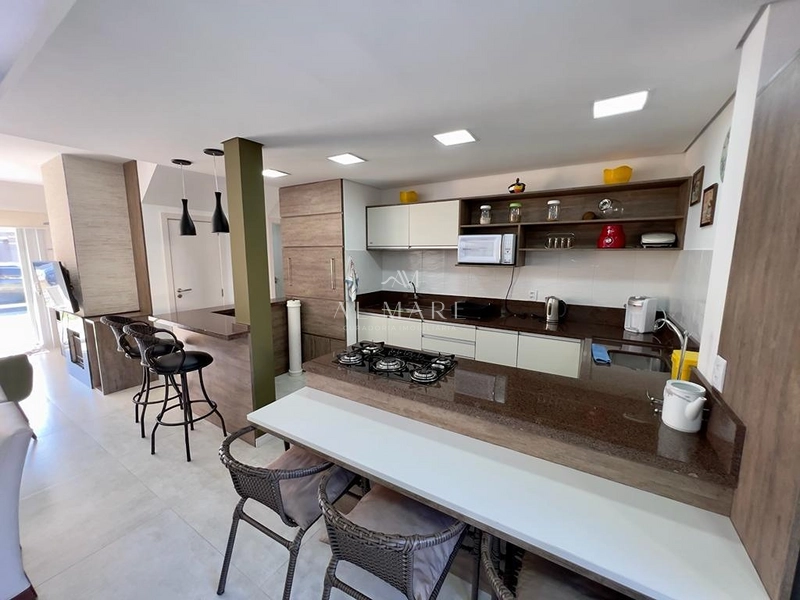 Casa Sobrado com três dormitórios mobiliada : 5ª foto da galeria de imagens do imóvel