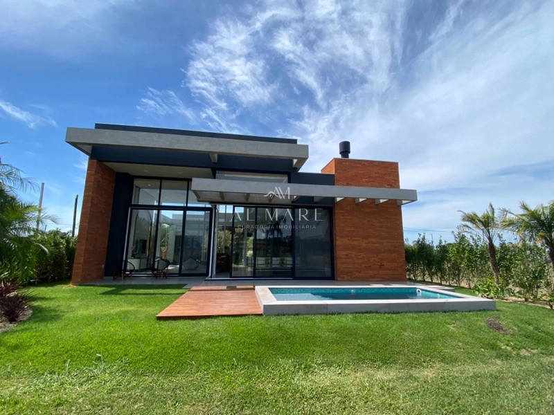 Casa terrea em condominio: 1ª foto da galeria de imagens do imóvel