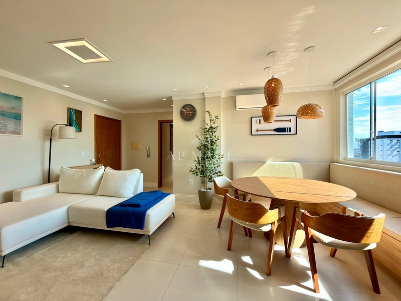 Apartamento junto a praça: 16ª foto da galeria de imagens do imóvel