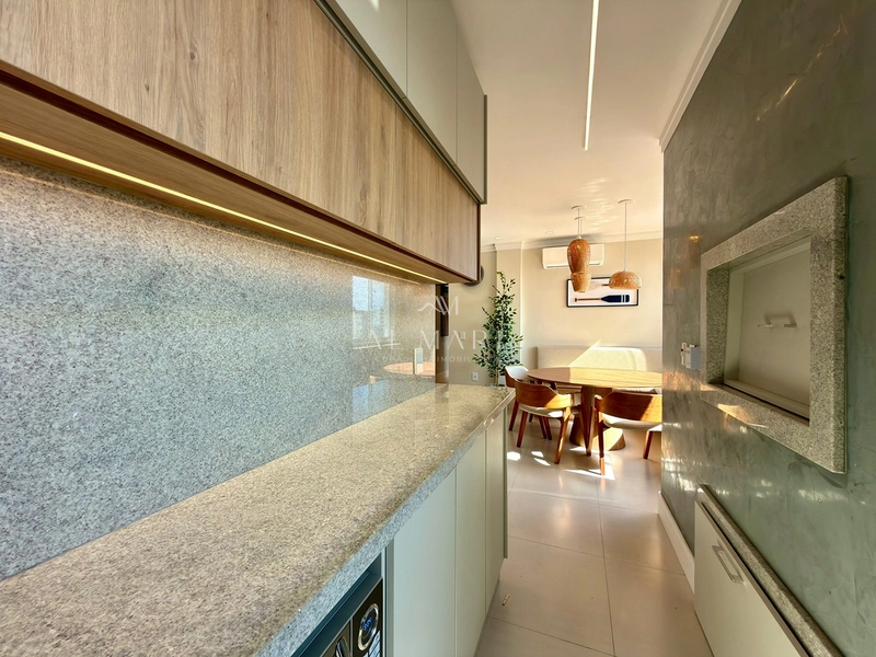 Apartamento junto a praça: 18ª foto da galeria de imagens do imóvel