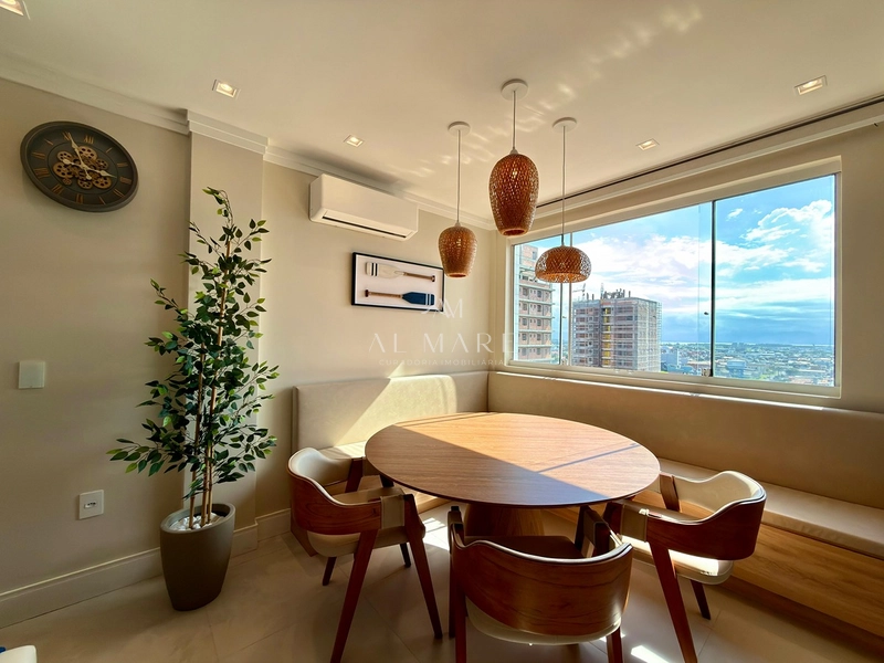 Apartamento junto a praça: 11ª foto da galeria de imagens do imóvel