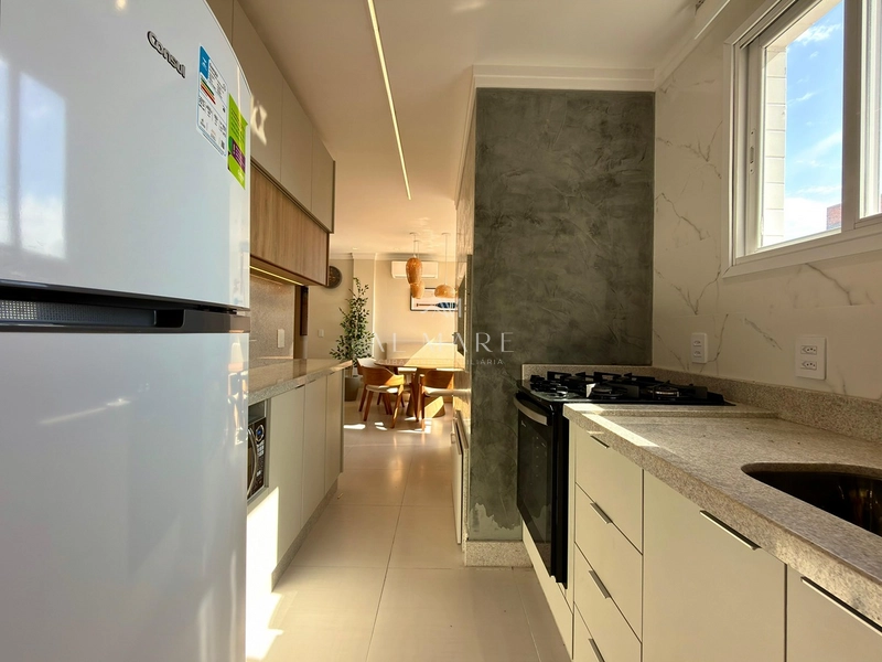 Apartamento junto a praça: 3ª foto da galeria de imagens do imóvel