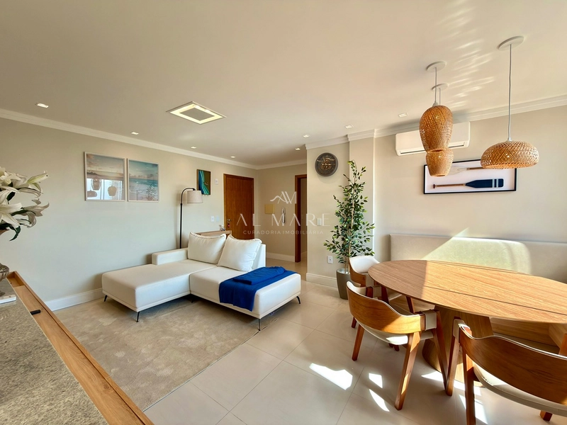 Apartamento junto a praça: 12ª foto da galeria de imagens do imóvel