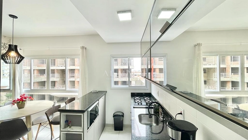 apartamento com dois dormitórios mobiliado e decorado com vaga de garagem: 9ª foto da galeria de imagens do imóvel