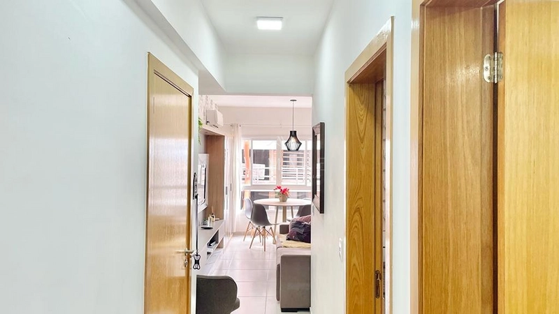 apartamento com dois dormitórios mobiliado e decorado com vaga de garagem: 16ª foto da galeria de imagens do imóvel