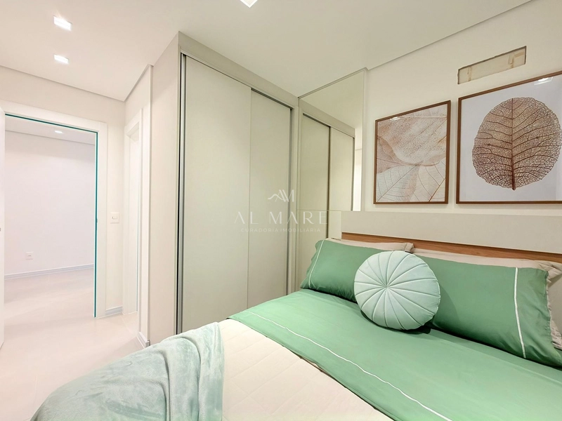 Apartamento três suítes: 23ª foto da galeria de imagens do imóvel