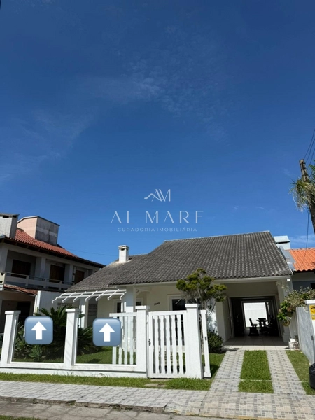 Casa bairro com três dormitórios sendo uma suíte, mobiliado e vaga de garagem : 2ª foto da galeria de imagens do imóvel