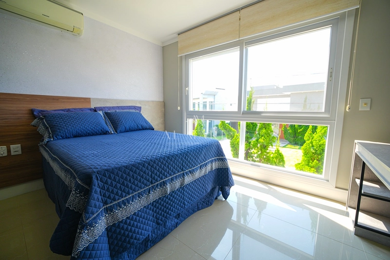 Casa em condomínio beira lago: 59ª foto da galeria de imagens do imóvel