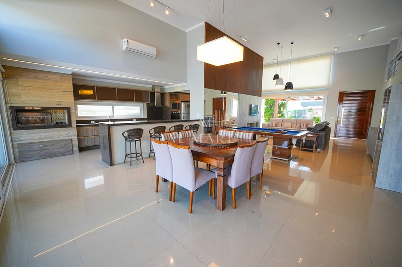 Casa em condomínio beira lago: 47ª foto da galeria de imagens do imóvel